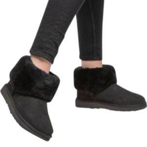 Ugg Classic Mini Fluff Genuine Shearling Bootie Size 8